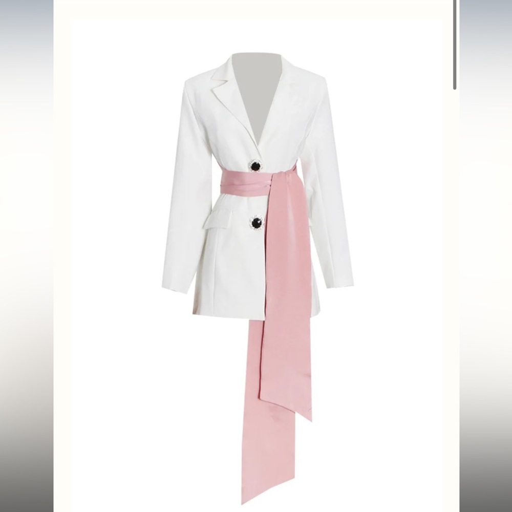 Lina Pink Bow Blazer (White)
White / S